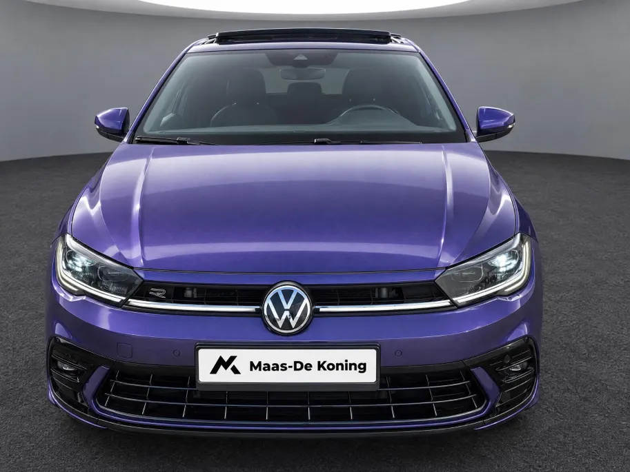 Volkswagen Polo 1.0TSI/110PK R-Line · Panoramadak · Apple/Android Car Play · Camera + Parkeersensoren · Garantie t/m 31-03-2027 of 100000km.