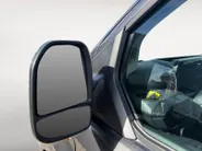 Ford Transit Custom 300 2.0 TDCI L2H1 Sport | Automaat | Adapt. Cruise control | BLIS | Winter pack | Elektr. bestuurdersstoel | Parkeersensoren voor en achter | Achteruitrijcamera | Navigatie | Apple carplay & Android auto | 18' lichtmetalen velgen | Bovag garantie |