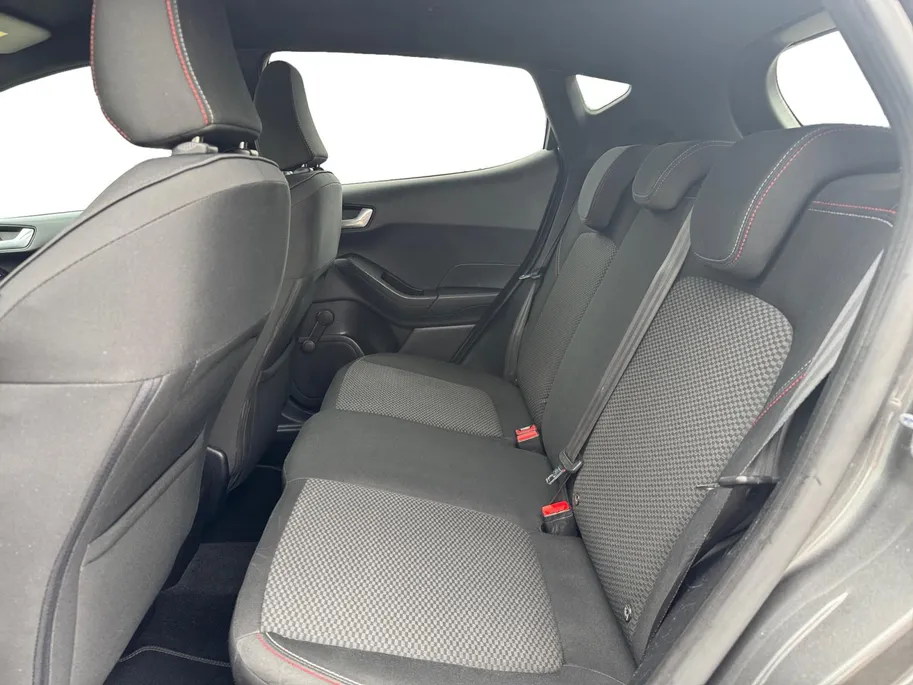 Ford Fiesta 1.0 EcoBoost ST-Line | NL auto | Cruise control | Voorruitverwarming | Navigatie | Apple carplay & Android auto | B&O audio | 17' lichtmetalen velgen | Bovag garantie |