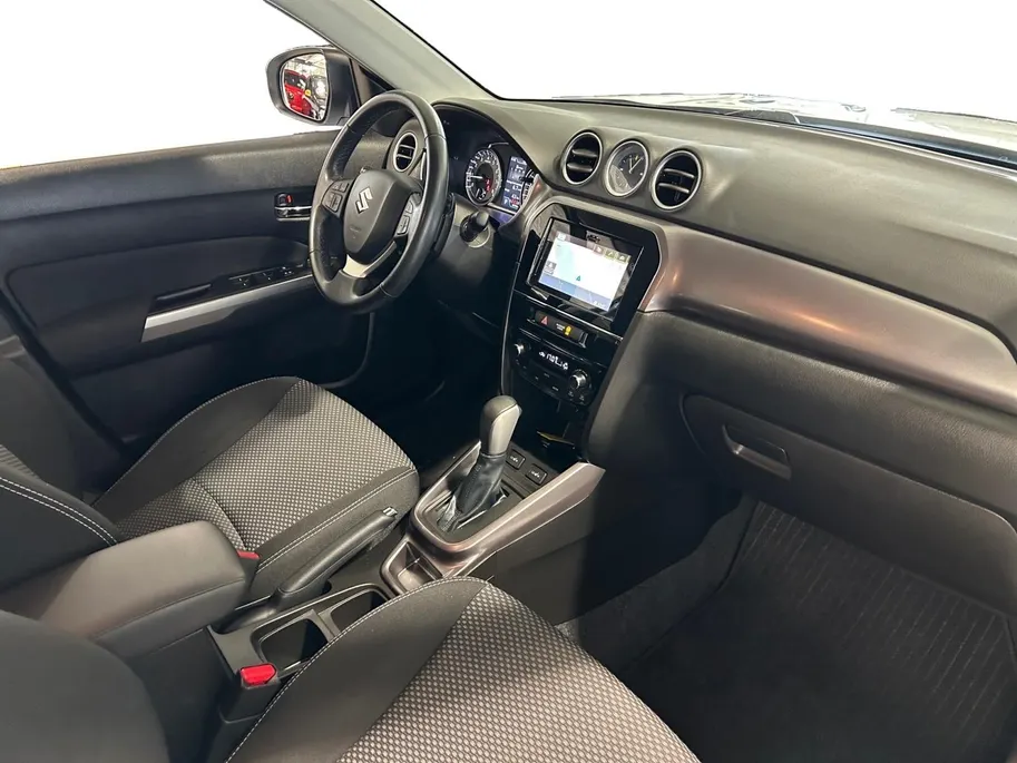 Suzuki Vitara 1.5 Hybrid Select | Cruise/ Climate control | Navigatie | Stoelverwarming | Camera |