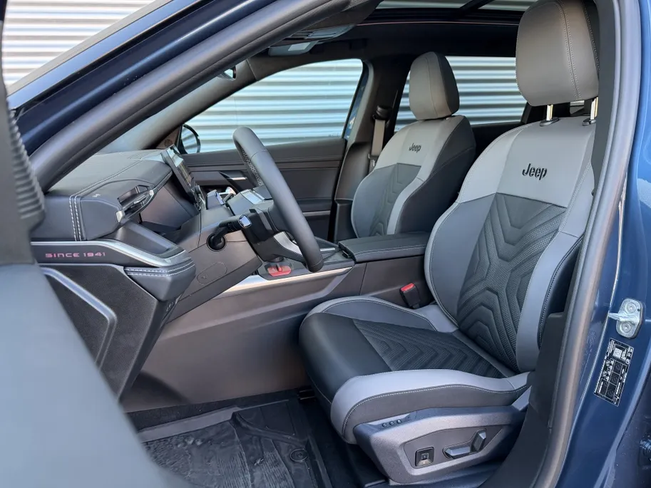 Jeep Compass 1.6 e-Hybrid 225 PK PHEV First Edition | Schuifdak | Premium