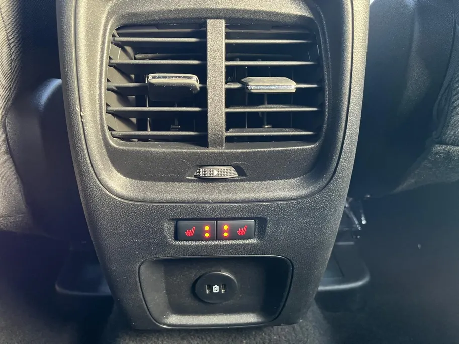 Ford Kuga 2.5 PHEV ST-Line | Winterpack | Adaptieve Cruise Control | Camera achter en voor | Stoel- en stuurverwarming