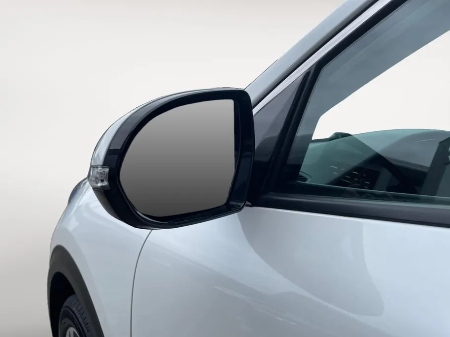 Kia e-Niro ExecutiveLine 64 kWh | SOH 100% | Warmtepomp | Navigatie | Adaptive cruise control | Climate control | Apple Carplay & Android Auto | Achteruitrijcamera | Stoel- stuurverwarming |
