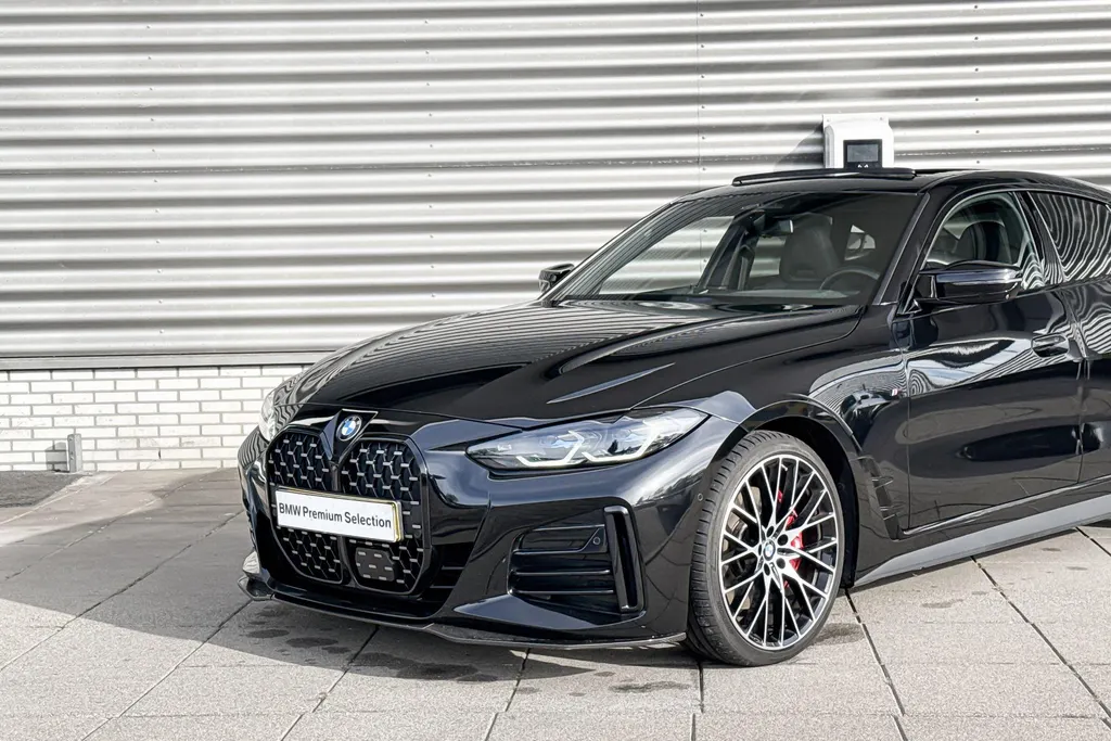 BMW 4 Serie Gran Coupé M440i xDrive Business Edition Plus