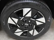 Hyundai Kona 1.6 HEV DCT Comfort I 18 Inch velgen I Demo korting