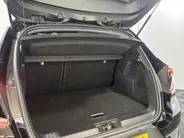 Renault Captur 160PK E-Tech Full Hybrid Esprit Alpine Automaat | DEMO | Sidebars | Adaptive Cruise Control | Camera | Digital Cockpit | Apple CarPlay/Android Auto | Climate Control | Parkeersensoren | Lichtmetalen Velgen |