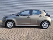 Toyota Yaris 1.5 Hybrid Active AUTOMAAT | Navigatie | Adaptieve Cruise | Climate | Camera | Rijstrooksensor met correctie | Apple Carplay/Android Auto