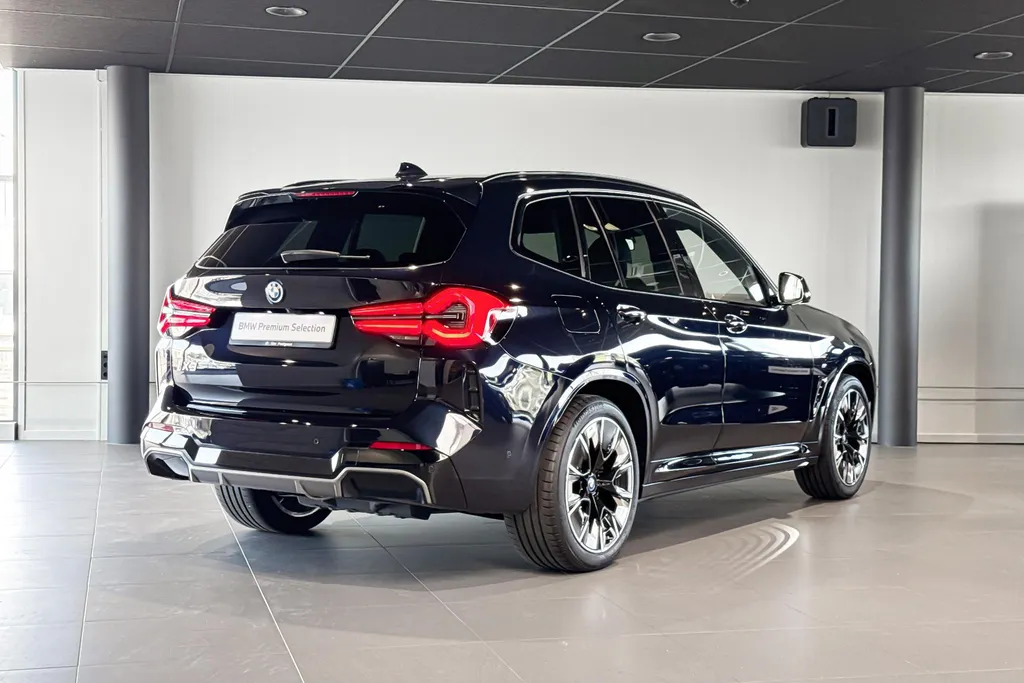 BMW iX3 High Executive Edition 80 kWh