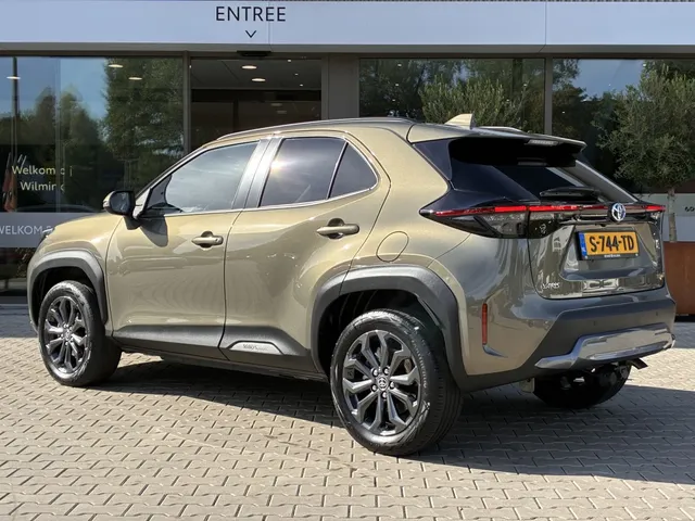 Toyota Yaris Cross 1.5 Hybrid Explore | Trekhaak | PDC v/a | Stoelverwarm. |