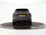 Volkswagen Tiguan 1.5 eTSI 150pk DSG R-Line Edition · 360 Camera · Apple/Android Car Play · Sfeerverlichting · Massage · Black Style · 20'' Inch ·