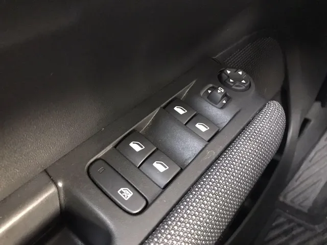 Citroën C3 Aircross PureTech 110pk Plus | Camera | Nav
