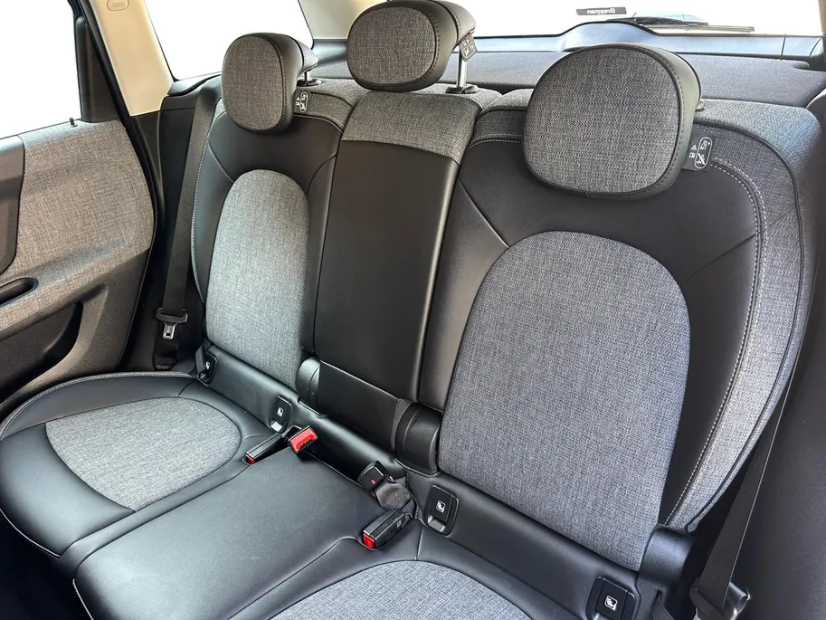 MINI Countryman 1.5 Cooper Chili | Harman & Kardon | Elektrische Stoelverstelling | Automatische Achterklep | Camera | Navi | Parkeersensoren | Cruise & Climate Control | 12 Maanden BOVAG Garantie