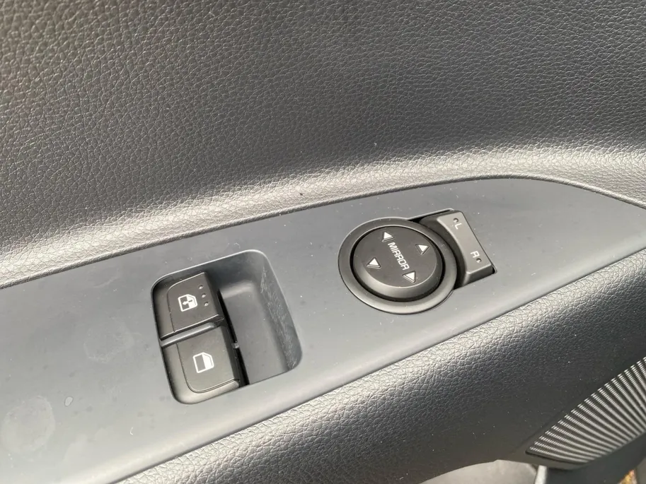 Kia Stonic 1.0 T-GDi MHEV ComfortLine | Airco | Navigatie | Cruise control | Parkeercamera | Apple Carplay/Android Auto