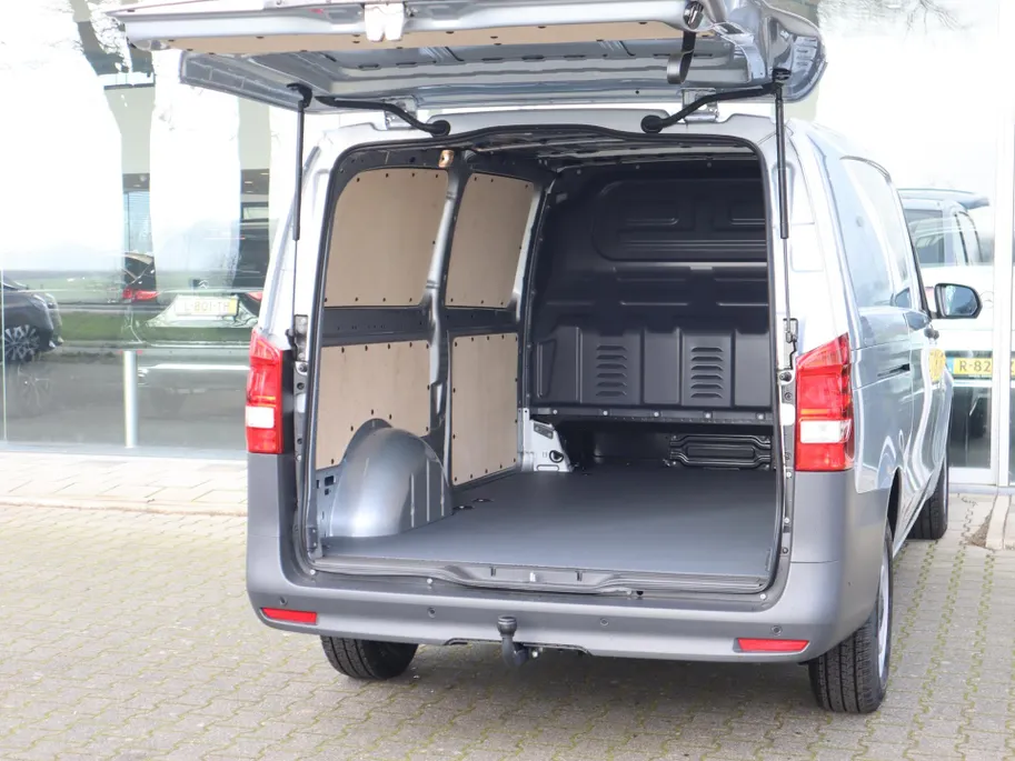 Mercedes-Benz Vito 114 CDI L3 FACELIFT ZILVER