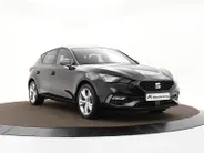 SEAT Leon 1.4 TSI eHybrid PHEV 204pk DSG FR Business Intense · Camera · Stuur- & Stoelverwarming · Parkeer assistent · Apple/Android Car Play · Sportstoelen ·