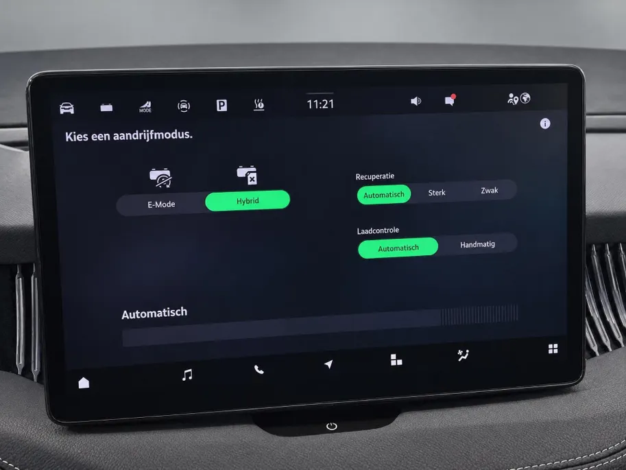 Škoda Superb 1.5TSI 150kW/204PK PHEV Laurin & Klement · Panoramadak · Leder · Trekhaak · 360°Camera · Garantie t/m 04-06-2030 of 100000km.