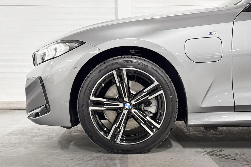 BMW 3 Serie Touring 330e