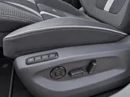 Škoda Kodiaq 1.5 TSI PHEV Sportline Business | Comfort Pakket | 20 inch velgen Rila, zwart | Parkeer Pakket | Trekhaak wegklapbaar | panoramisch schuif-/kanteldak |