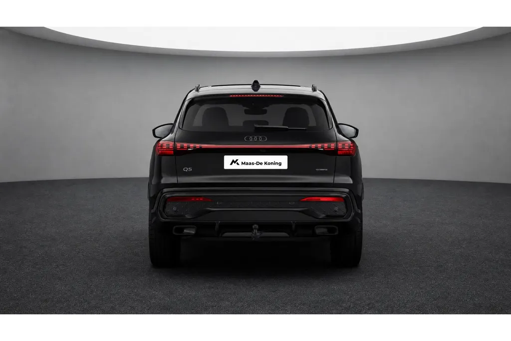 Audi Q5 2.0 TFSI e-hybrid quattro S edition 299 PK · 21' LM Velgen · Tech plus · Glazen panoramadak · Luchtvering