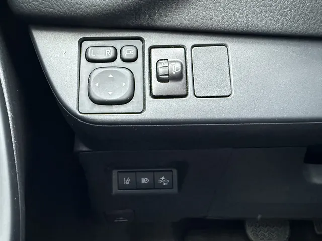 Toyota Yaris 1.5 Hybrid GR-Sport | Apple Car-Play | Camera | Bi-Tone