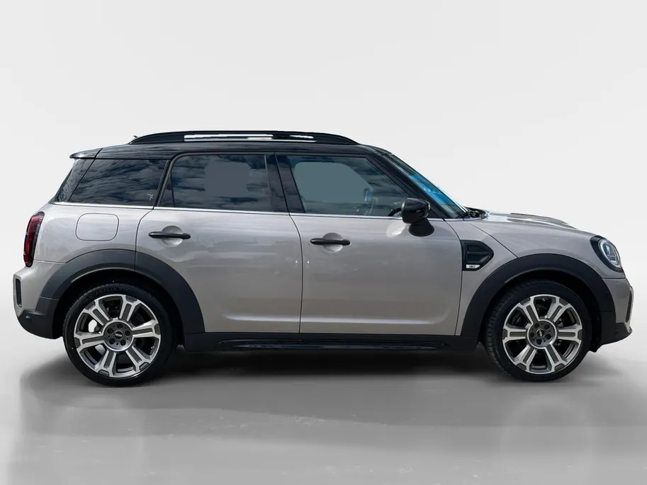 MINI Countryman 1.5 Cooper MINI Yours |achteruitrijcamera| Extra getint glas |Cruise control adaptief| Comfortstoel(en)| Lederen bekleding| 12 maanden Bovag Garantie|