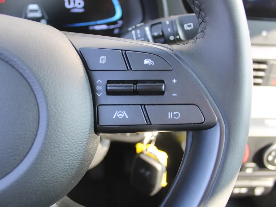 Hyundai i20 1.2 MPI Comfort | BTW Auto | Stuur-/stoelverwarming | Camera | Navi | Apple Carplay | Android Auto | Cruise | 16' LM | All seasons | Airco |