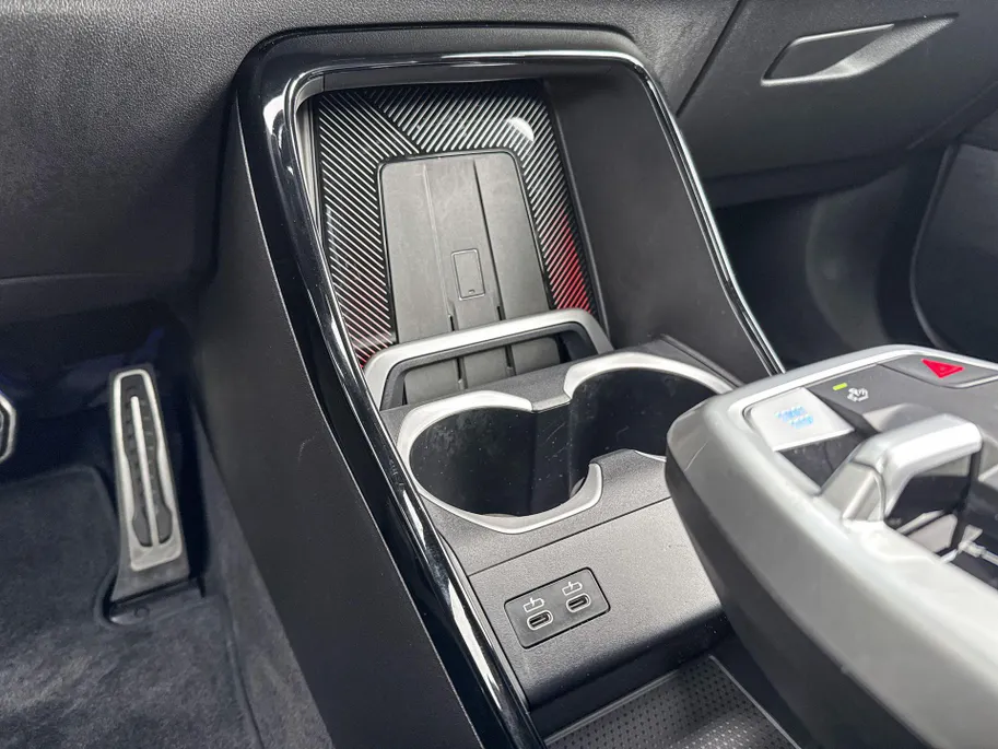 BMW iX1 eDrive20 67 kWh
