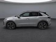 Volkswagen T-Roc 1.5 eTsi 150pk DSG R-Line First Edition · Camera · Wegklapbare Trekhaak · Stoelverwarming · Dodehoek Detectie · Elek. Achterklep · 19'' Inch · Garantie t/m 08-03-2030 of 100.000km