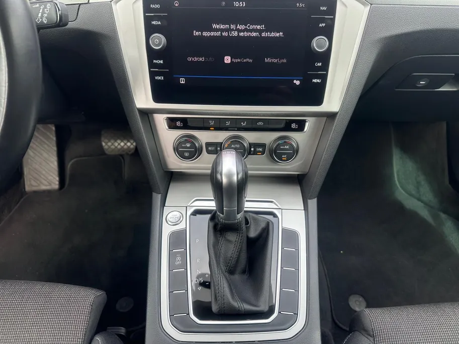Volkswagen Passat Variant 1.4 TSI Comfortline Business | NL-AUTO | LED | APPLE CAR PLAY/ANDROID AUTO | 12 MAANDEN BOVAG GARANTIE |