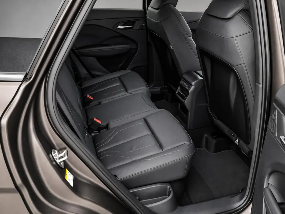 Audi Q3 Sportback 1.5 e-hybrid S edition · Mateffect Lak · Techniekpakket Plus · MMI experience pro · Panorama-glasdak