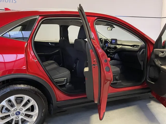 Ford Kuga 2.5 PHEV Titanium