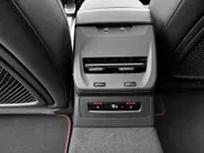 Audi A5 Avant 2.0 e-hybrid 367pk Quattro S edition Competition · Panoramadak · Inklap. Trekhaak · 360 Camera · B&O Sound · Head-Up Display · Elek. Stoelen + Geheugen Bestuurder · Garantie t/m 21-11-2030 of 100.000km