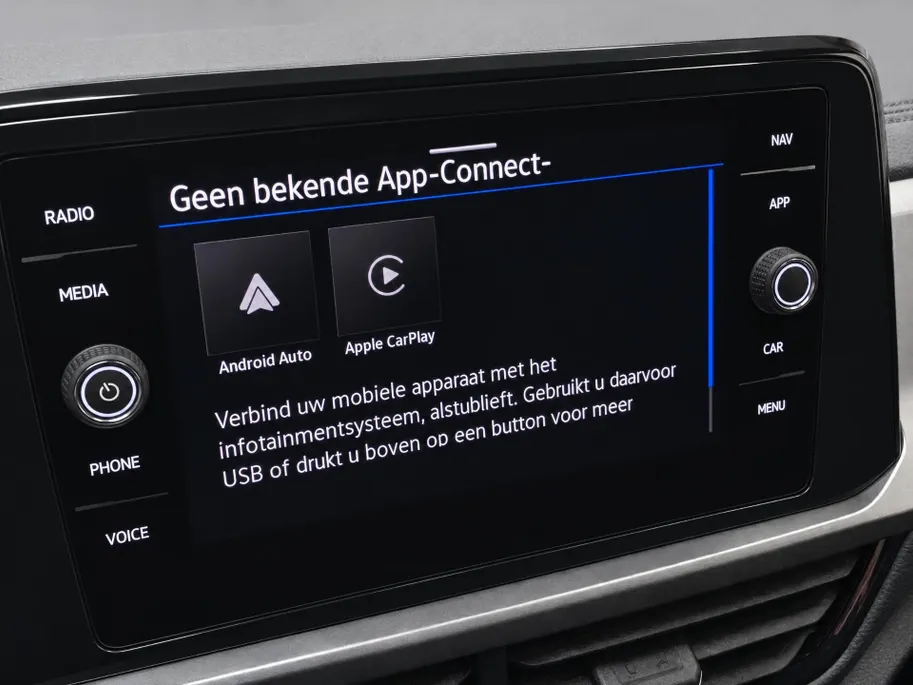 Volkswagen T-Roc 1.0TSI/115PK Life Edition · Apple/Android Car Play · Camera + Parkeersensoren · Keyless · Garantie t/m 27-06-2028 of 100000km.