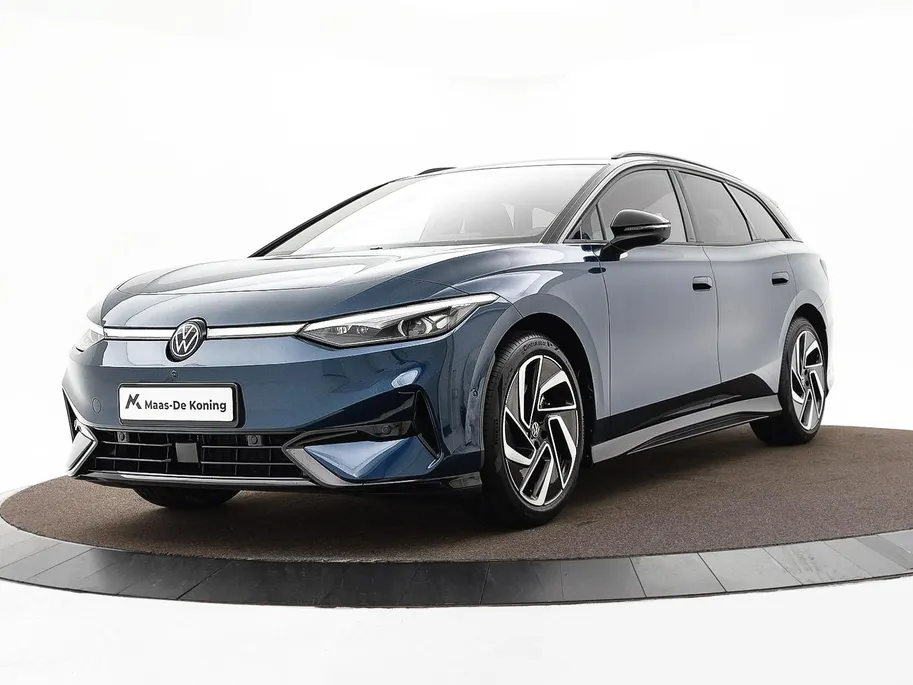 Volkswagen ID.7 Tourer Pro Limited Edition 77kWh 286pk · Navigatie · 360 camera · Trekhaak · 20' LM velgen