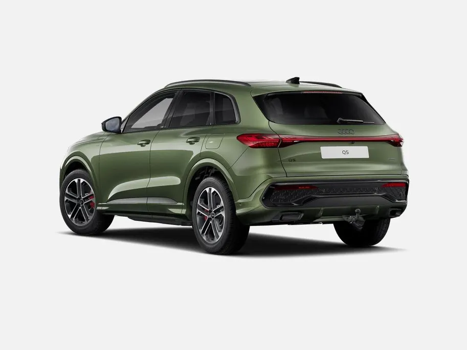 Audi Q5 e-hybrid quattro S edition Competition 367 PK · Tech pro · Trekhaak elek. wegklapbaar · Stoelventilatiie voorin