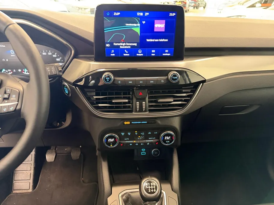 Ford Kuga 1.5 ECOBOOST | TITANIUM | 1600KG TREKGEWICHT | NL-AUTO |