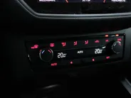 SEAT Ibiza 1.0 TSI FR Business Intense / Camera / Trekhaak afneembaar / Navi. / Full led / Apple Carplay /