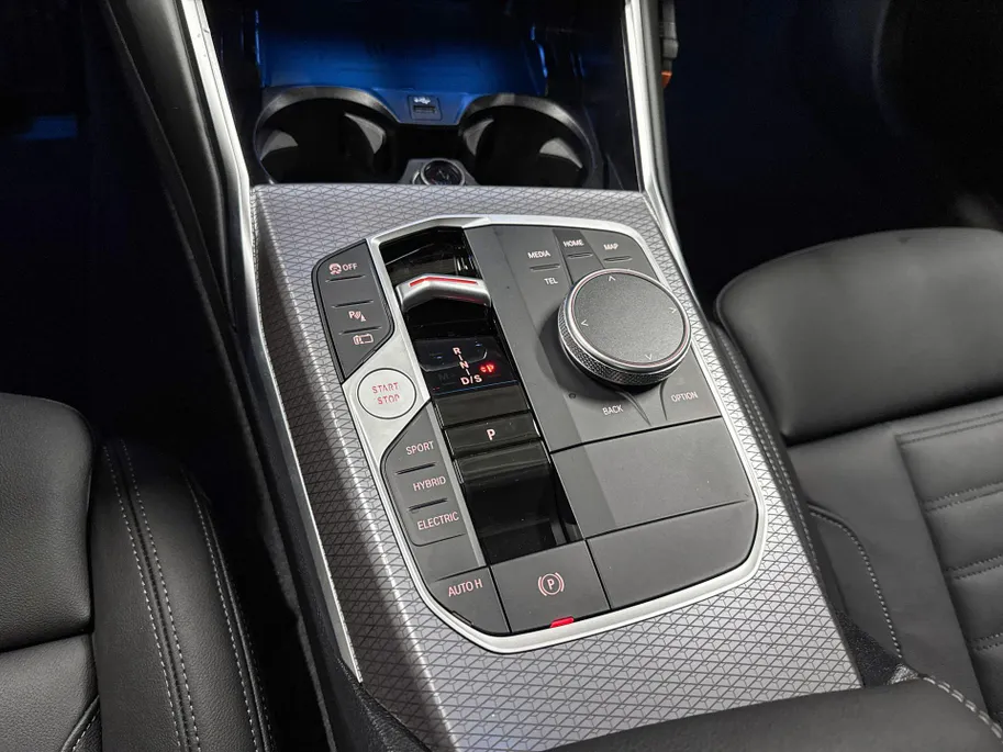 BMW 3 Serie Touring 330e