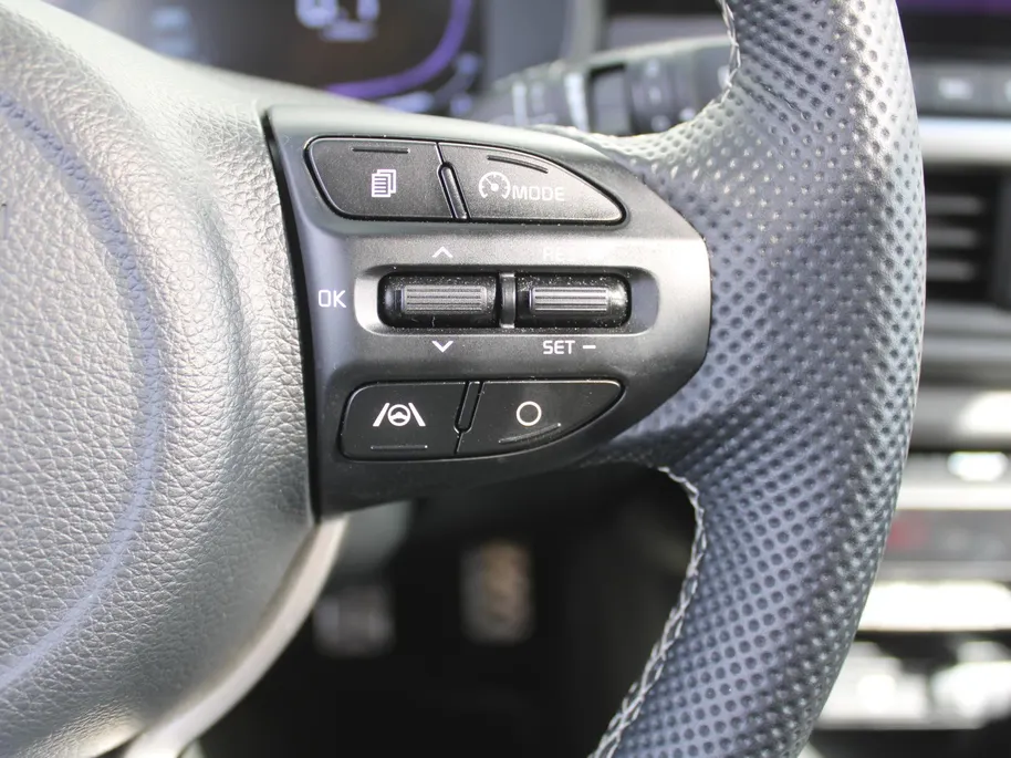 Kia Picanto 1.0 DPI GT-Line | Schuid-/kanteldak | Stuur-/stoelverwarming | Navi | Clima | Cruise | Camera | Leer | 16' LM | LED | Keyless |