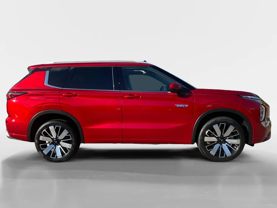 Mitsubishi Outlander 2.4 PHEV Instyle | 5.000 EURO KORTING | NU DIRECT LEVEBAAR |