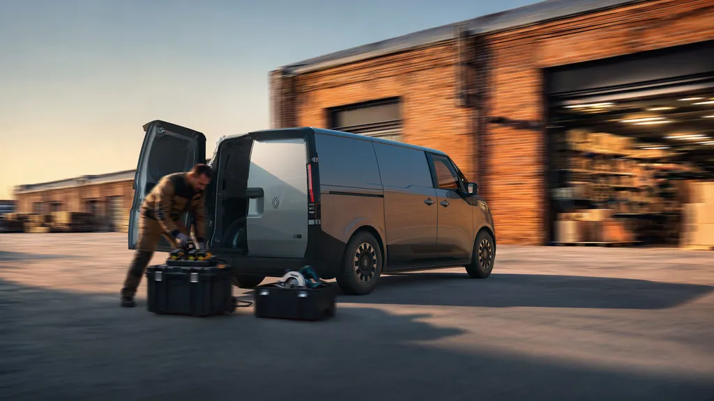 Trafic Van E-Tech electric
