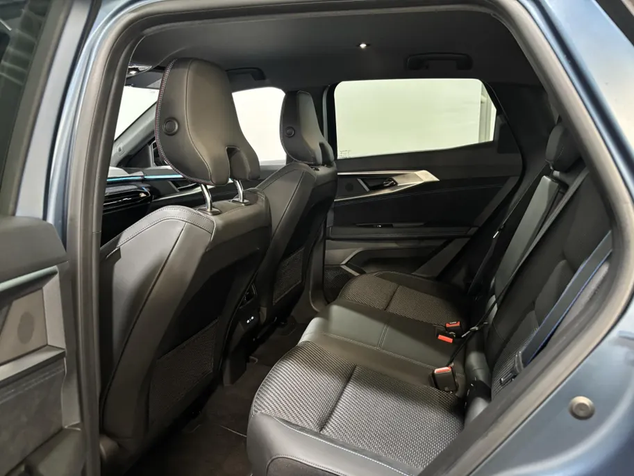 Renault Austral 200PK E-Tech Full Hybrid Esprit Alpine Automaat | DEMO - Beschikbaar per 30-09-2026 | Afneembare Trekhaak | Elektrisch Verstelbare Stoelen | Harman Kardon Audio | Adaptive Cruise Control | Climate Control | Apple CarPlay/Android Auto |