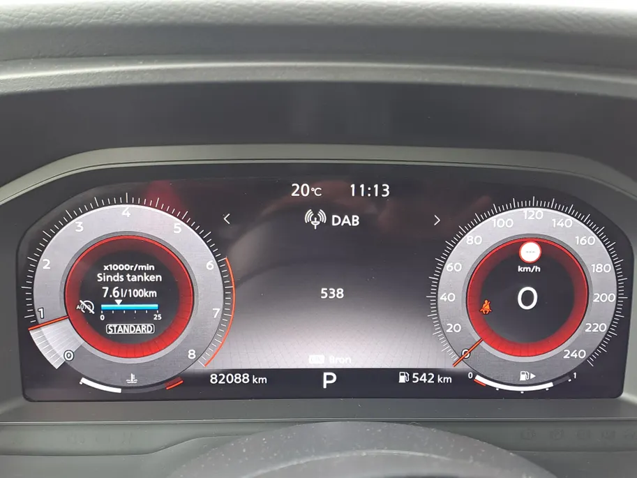 Nissan QASHQAI 1.3 MHEV Xtronic N-Connecta | Apple Carplay/Android Auto | Navi | 360 Camera | Automaat | Pano Dak | Cruise control adaptief