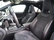 Mercedes-Benz CLA 200 Business Solution AMG