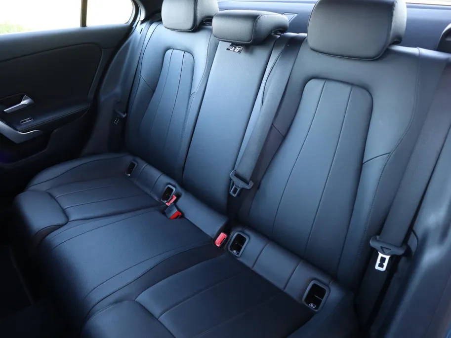Mercedes-Benz A-Klasse 250 e Business Solution Luxury Limited
