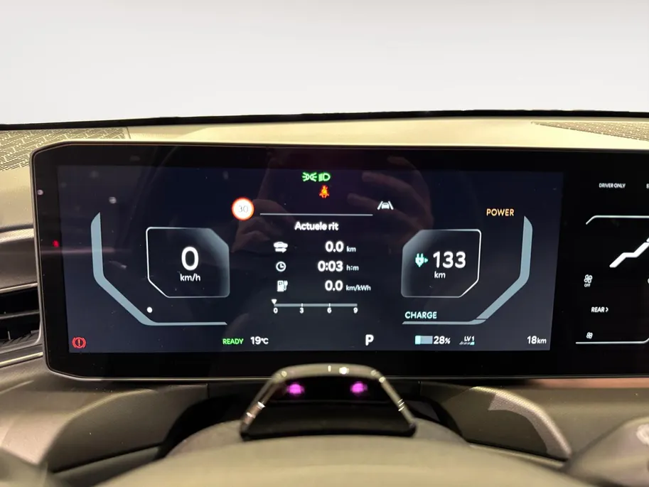 Kia EV9 Plus 99.8 kWh | NU MET €3.000,- Inruilpremie! | Meridian premium sound system | Elektrisch verstelbare bestuurdersstoel