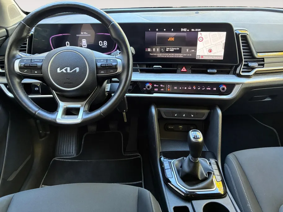 Kia Sportage 1.6 T-GDi MHEV DynamicLine | Apple Carplay en Android Auto | Climate Control | Parkeercamera | Cruise Control
