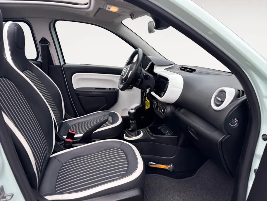 Renault Twingo 1.0 SCe Intens | 1e Eigenaar | Cabrio | LMV | Parkeersensoren | Climate Control | Unieke Auto |