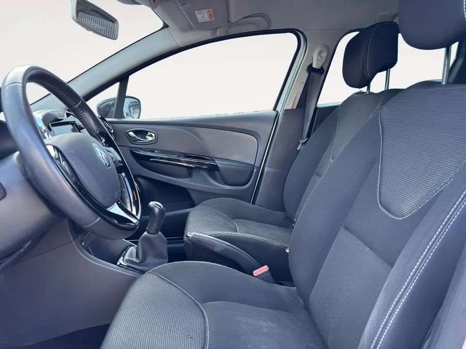 Renault Clio Estate 0.9 TCe Expression | Trekhaak | Navigatie | Airco | 12 maanden garantie! |