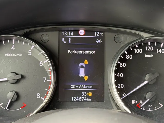 Nissan QASHQAI 1.2 DIG-T 115pk N-Connecta | Panoramadak | Navigatie | 360-Camera | Blind Spot | Keyless
